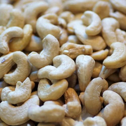 TRS Cashew Nuts, 100 g